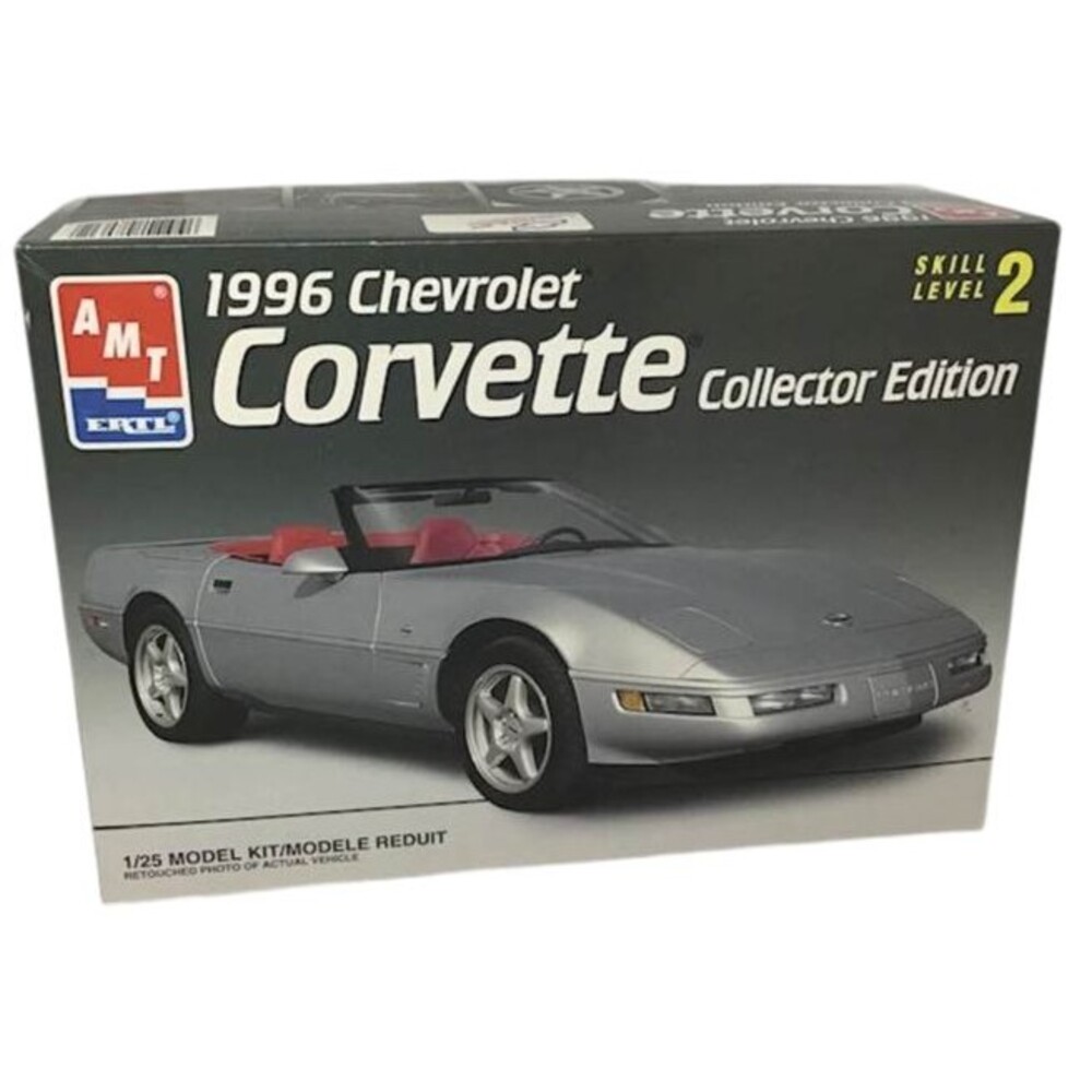 AMT Ertl 1996 Chevrolet Corvette Car Plastic Model Kit Collector Ed 1:25 8031